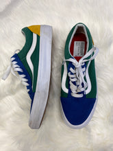 Load image into Gallery viewer, Vans Athletic Shoes Mens 9 Women’s 10.5
