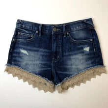 Load image into Gallery viewer, Free People Womens Shorts Size 2-IMG_9017.jpg
