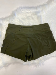 Lulu Lemon Athletic Shorts Size 7/8