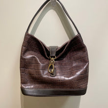 Load image into Gallery viewer, Dooney &amp; Bourke Purse
