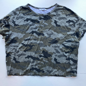 Zara T-Shirt Size Small