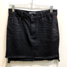Load image into Gallery viewer, Forever 21 Womens Short Skirt Size 5/6-IMG_8771.jpg
