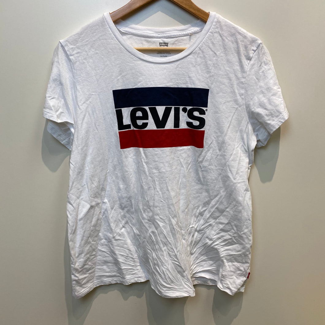 Levi Womens T-Shirt Extra Large-IMG_3946.jpg