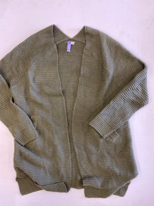 Alya Sweater Size Medium