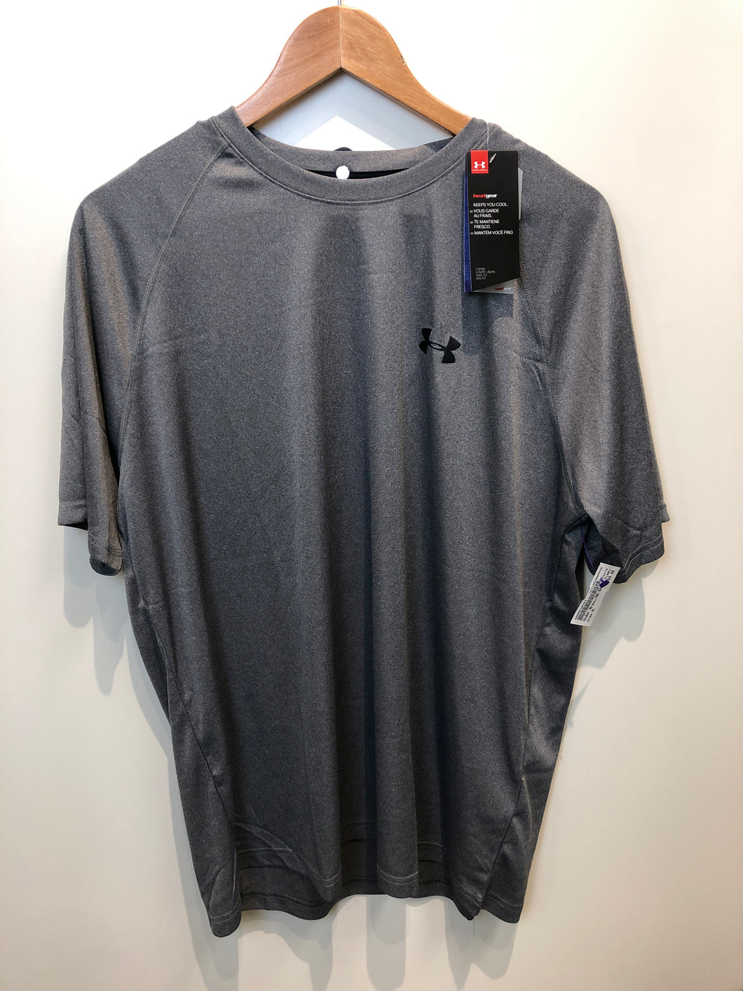 Under Armour Mens Athletic Top Size Extra Large