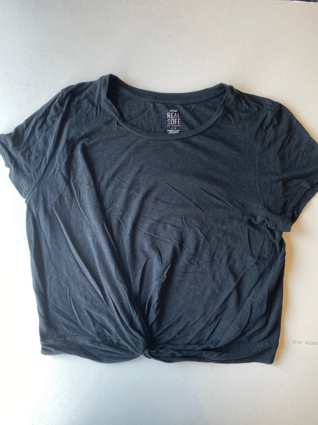 Aerie T-Shirt Size Large