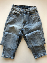 Load image into Gallery viewer, John Galt Denim Size Small
