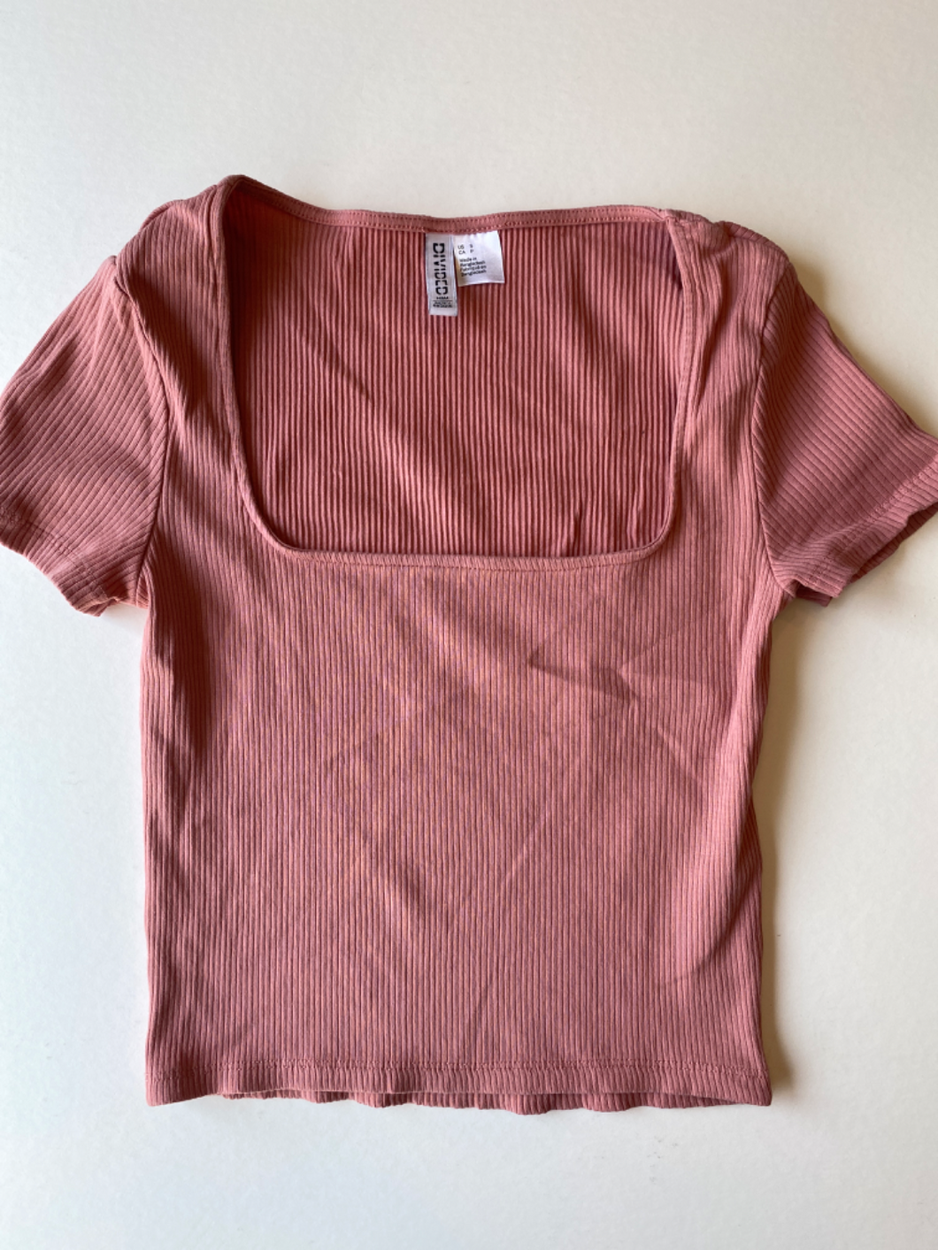 Divided Short Sleeve Top Size Small